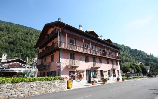 PILA – appartamento cond. Giada (rif. rog)